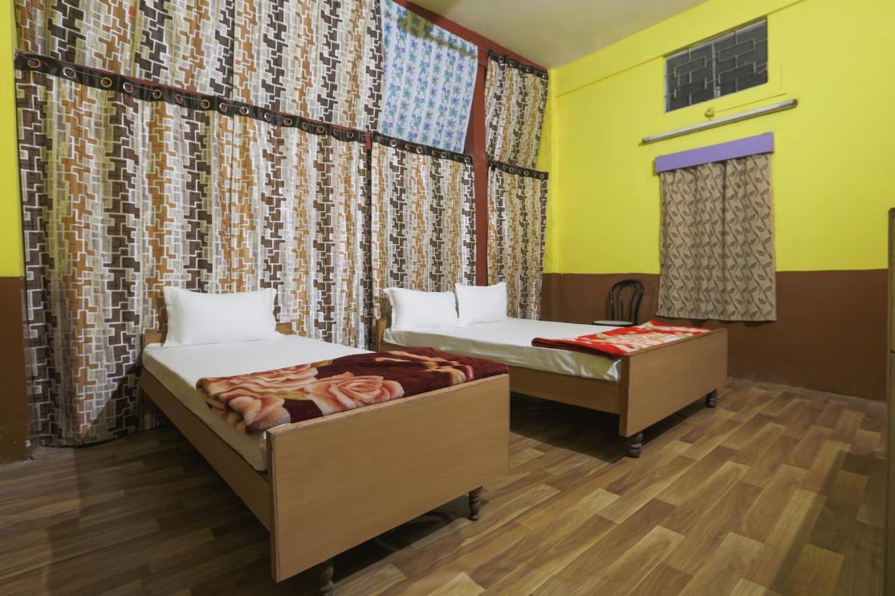 Oyo Hotel 43459 Oasis Lodge Jorhāt Dış mekan fotoğraf